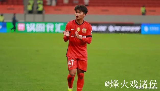 熊猫杯-蒯纪闻错失良机 中国U22男足与对手握手言和