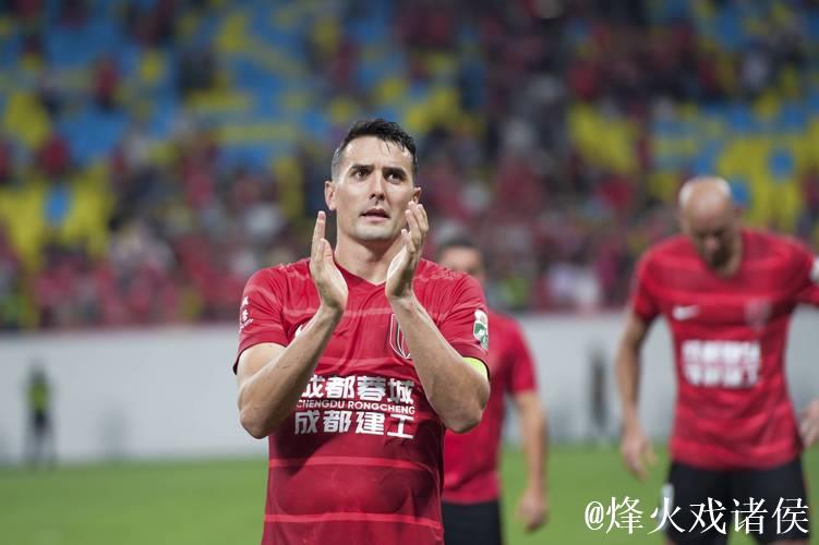 周定洋荣膺全场最佳 成都蓉城1-0击败江原FC迎来亚冠正赛首胜